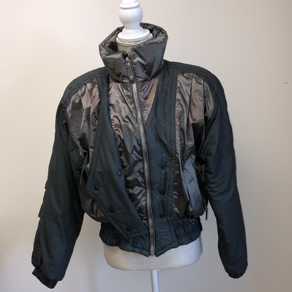 Obermeyer. Women’s Ski Jacket. . Size 10. - Picture 10 of 11